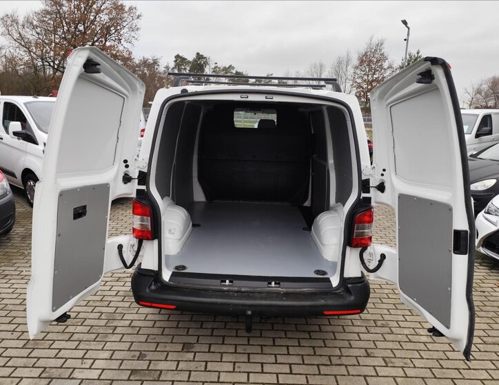 Volkswagen Transporter VAN-Minibus 2,0 l 84 kw