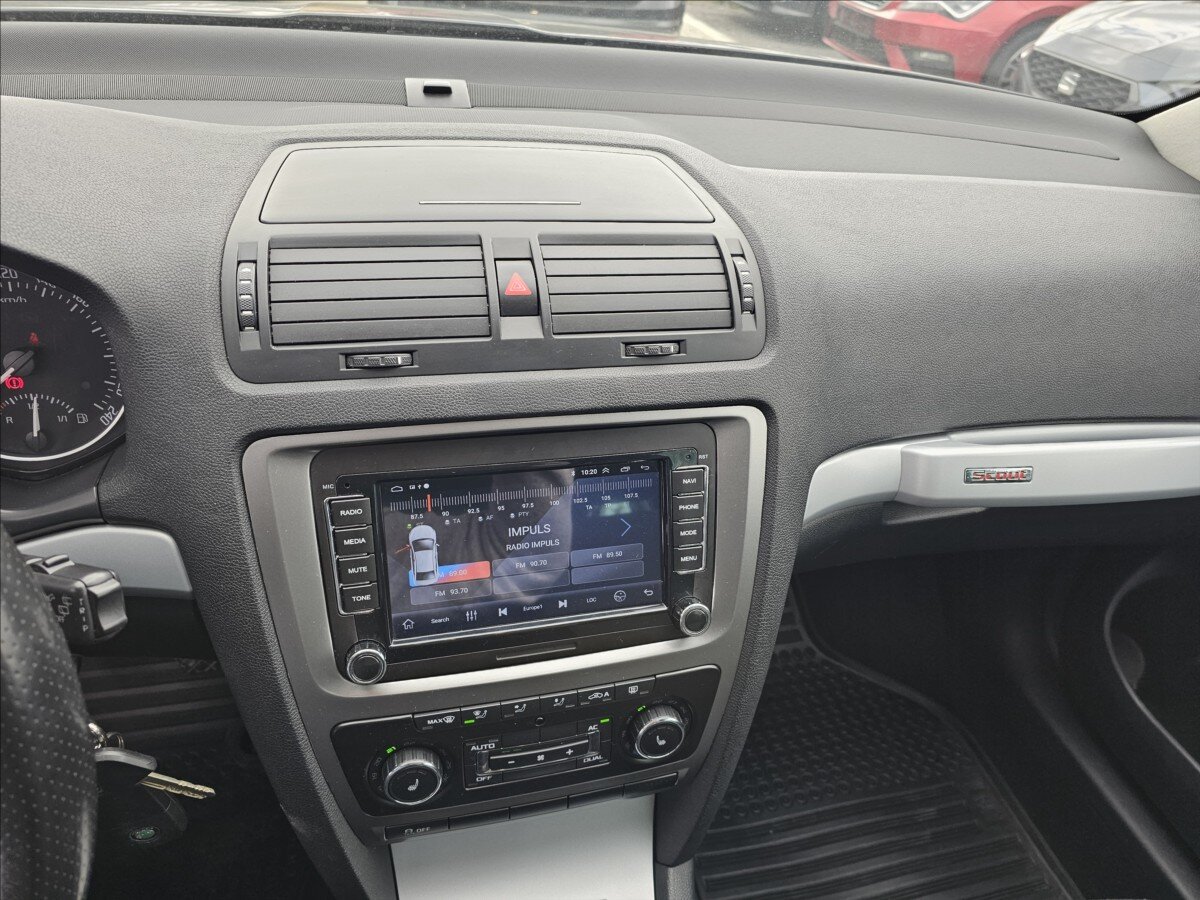 Škoda Octavia Kombi 2,0 l 103 kw