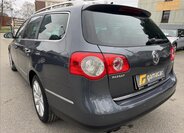 Volkswagen Passat Kombi 2,0 l 103 kw