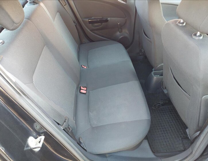 Opel Corsa Hatchback 1,2 l 51 kw