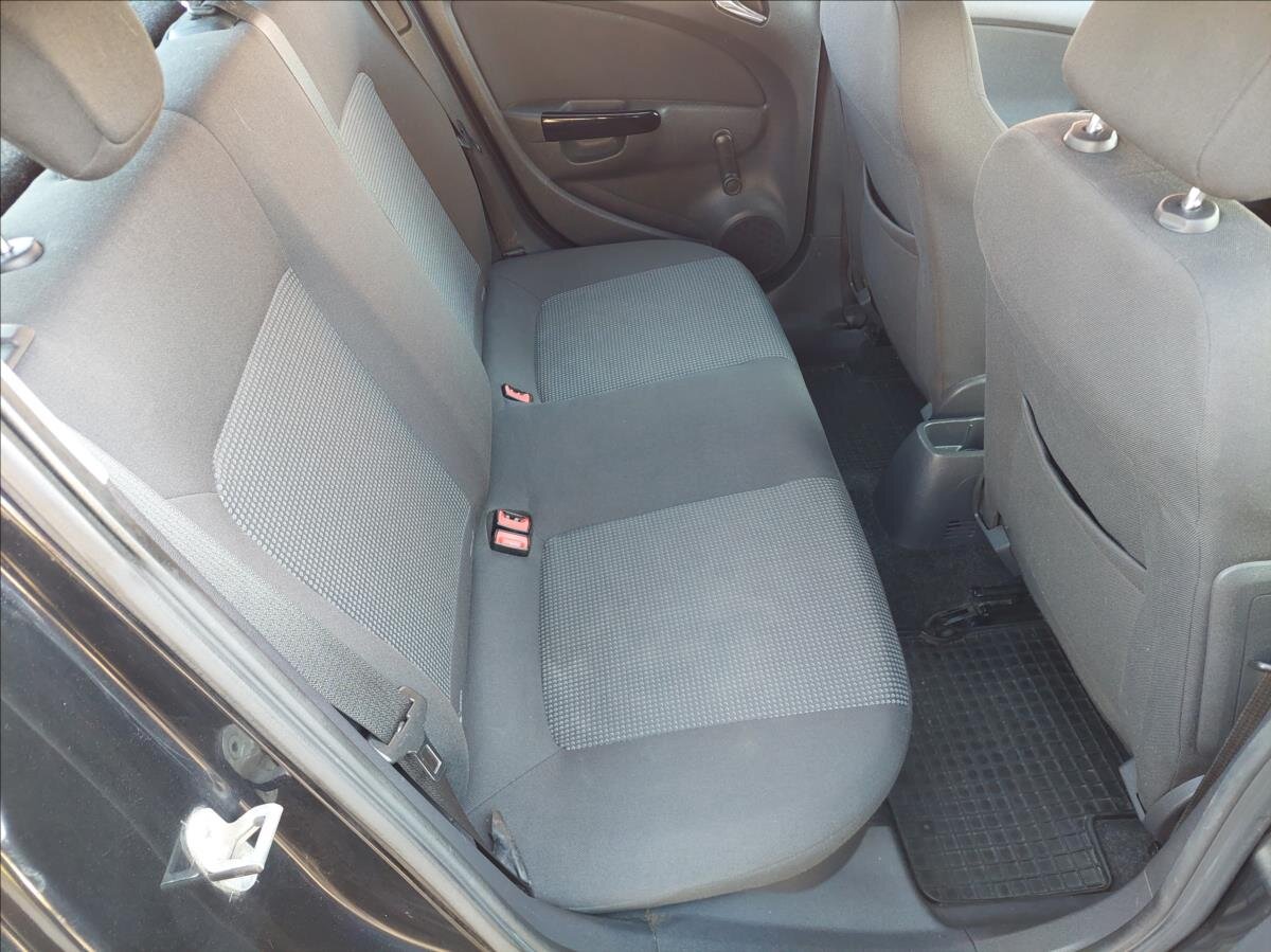 Opel Corsa Hatchback 1,2 l 51 kw