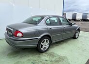 Jaguar X-Type Sedan 2,1 l 115 kw