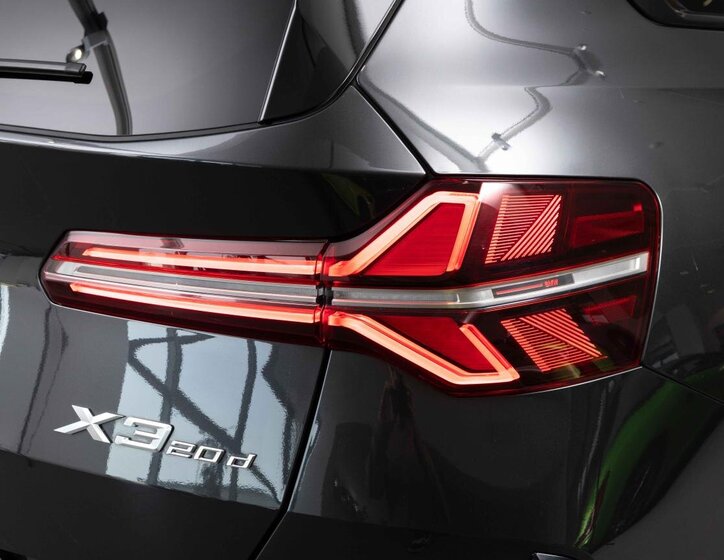 BMW X3 SUV / Terénní 2,0 l 145 kw