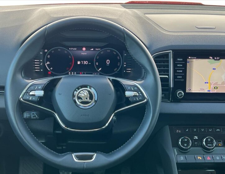 Škoda Karoq SUV / Terénní 1,5 l 110 kw