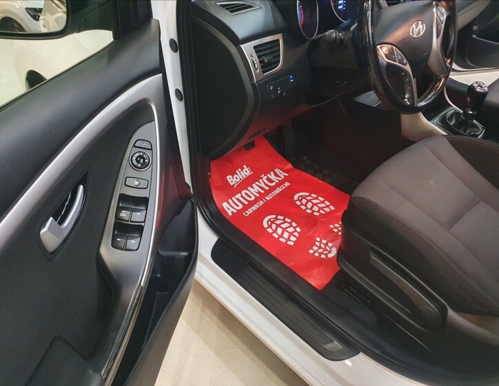 Hyundai i30 Kombi 1,6 l 88 kw