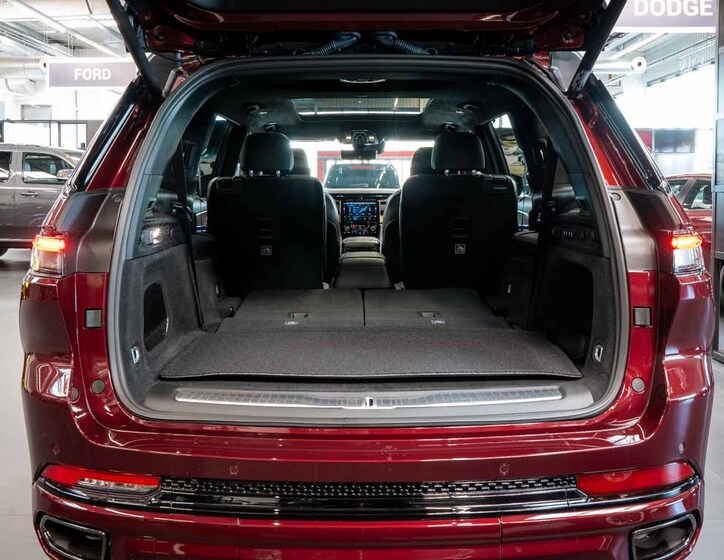 Jeep Grand Cherokee 6