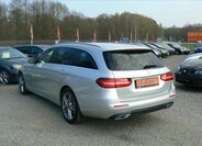 Mercedes-Benz Třídy E Kombi 2,0 l 143 kw