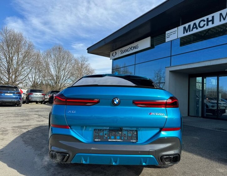BMW X6 SUV / Terénní 4,4 l 390 kw
