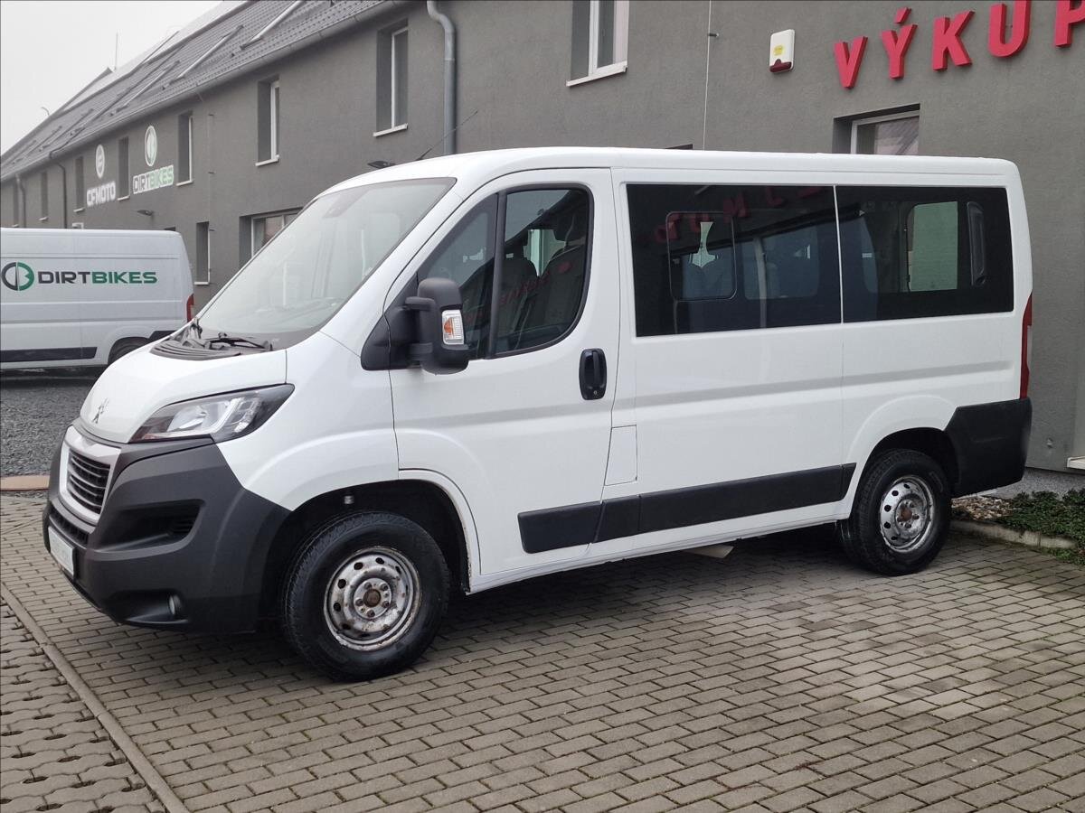 Peugeot Boxer VAN-Minibus 2,2 l 103 kw