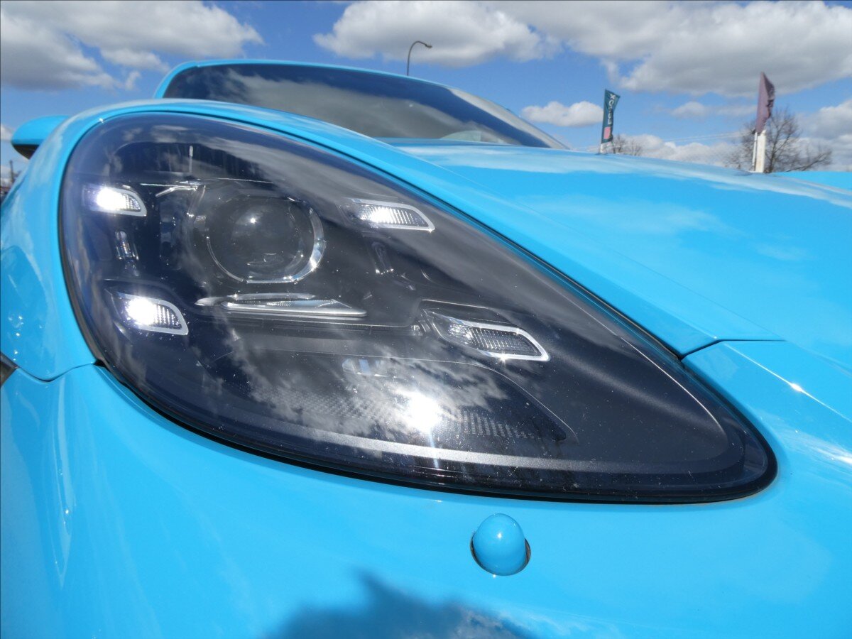 Porsche Cayman Kupé 2,5 l 257 kw