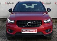 Volvo XC40 SUV / Terénní 2,0 l 145 kw