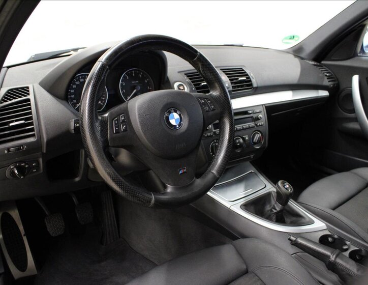 BMW Řada 1 Hatchback 3,0 l 195 kw