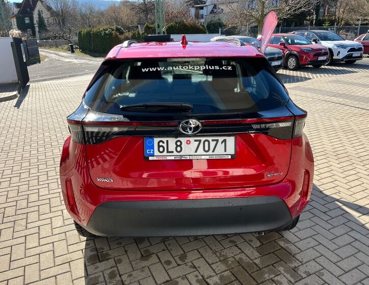 Toyota Yaris Cross SUV / Terénní 1,5 l 68 kw