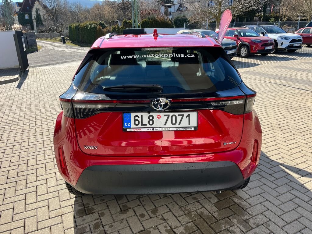 Toyota Yaris Cross SUV / Terénní 1,5 l 68 kw