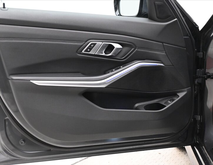 BMW Řada 3 Kombi 2,0 l 140 kw