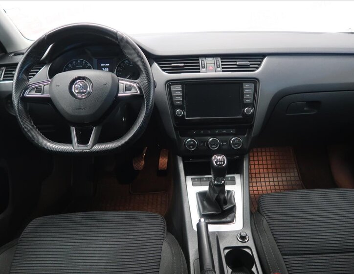 Škoda Octavia Kombi 2,0 l 110 kw