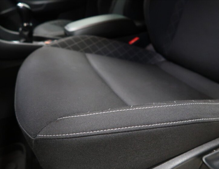 Škoda Karoq SUV 1,5 l 110 kw