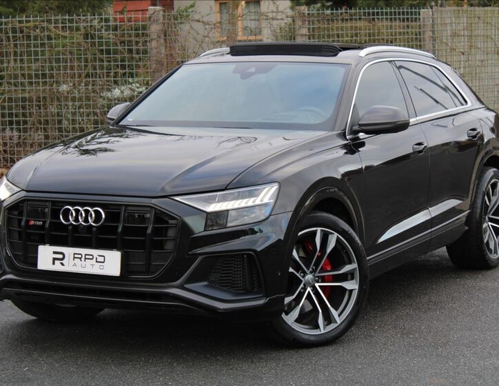 Audi SQ8 3