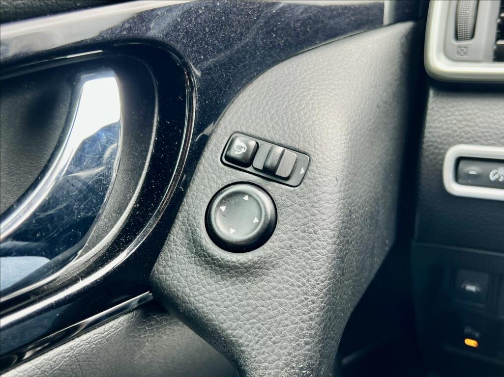 Nissan Qashqai SUV / Terénní 1,6 l 96 kw