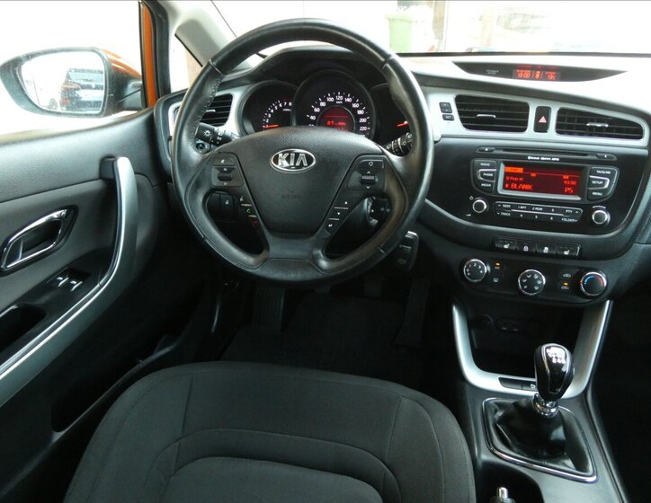 KIA Ceed Hatchback 1,6 l 996 kw
