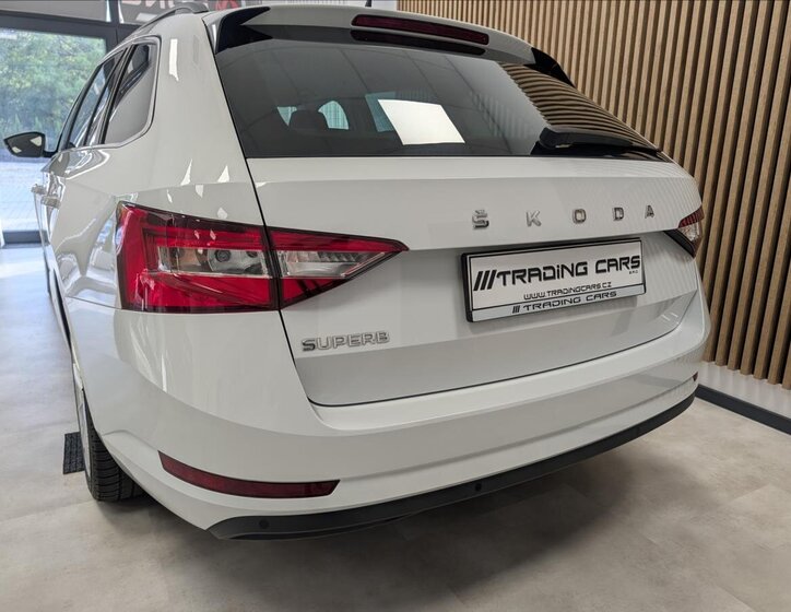 Škoda Superb Kombi 2,0 l 110 kw