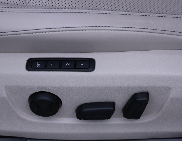 Škoda Superb Liftback 2,0 l 147 kw