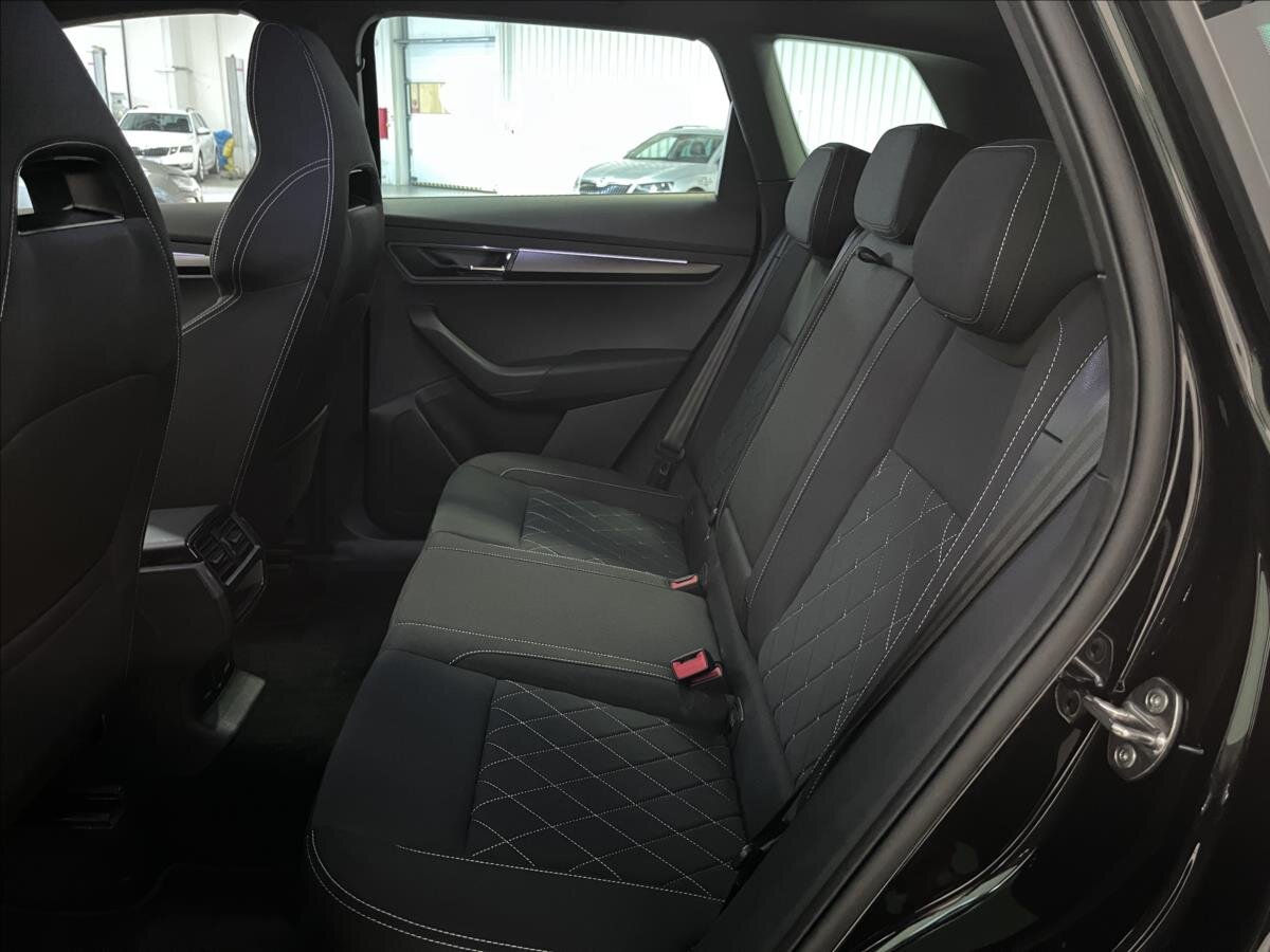 Škoda Karoq SUV / Terénní 1,5 l 110 kw