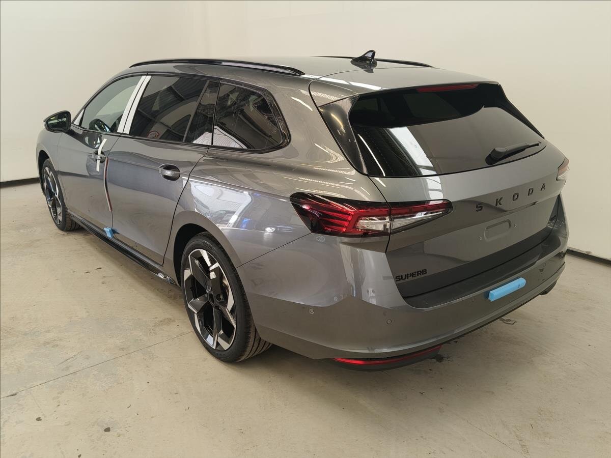 Škoda Superb Kombi 2,0 l 142 kw