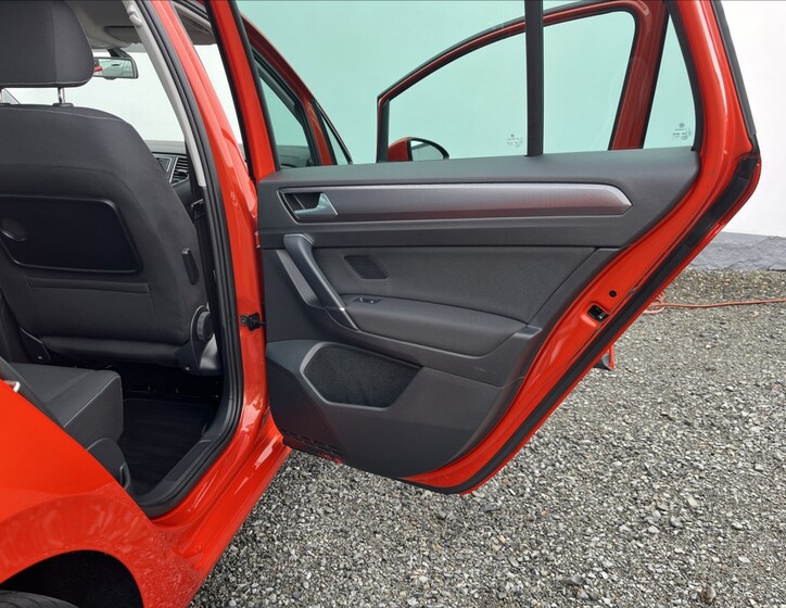 Volkswagen Golf Sportsvan 57