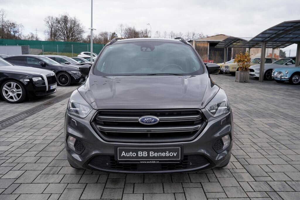 Ford Kuga SUV / Terénní 2,0 l 132 kw