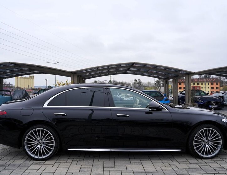 Mercedes-Benz Třídy S Sedan / Limuzína 3,0 l 320 kw
