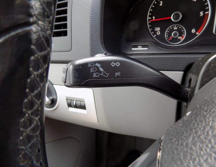 Volkswagen Multivan 36