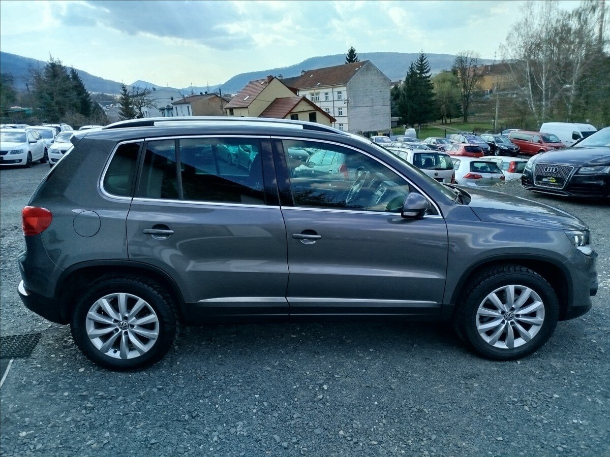 Volkswagen Tiguan SUV / Terénní 1,4 l 118 kw
