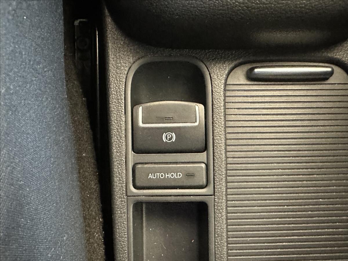 Volkswagen Tiguan SUV / Terénní 2,0 l 103 kw