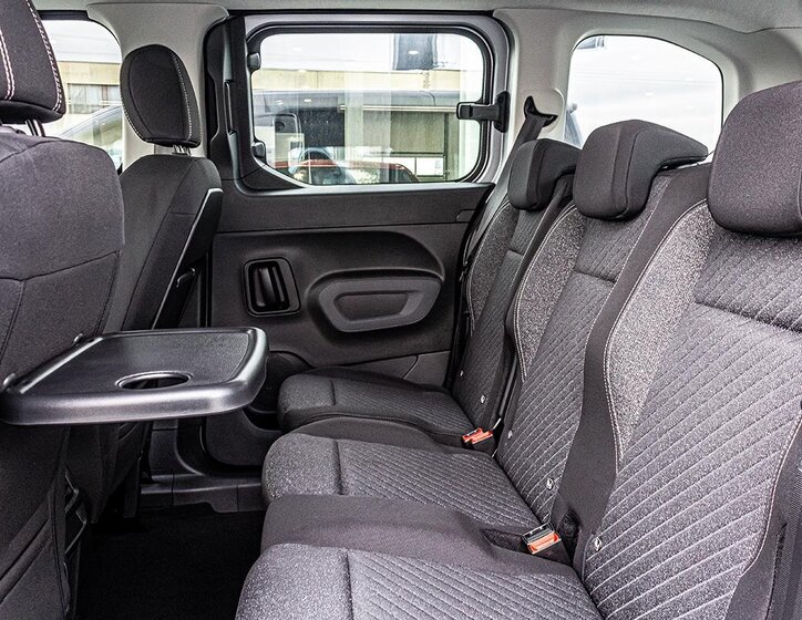 Peugeot Rifter MPV 1,5 l 96 kw