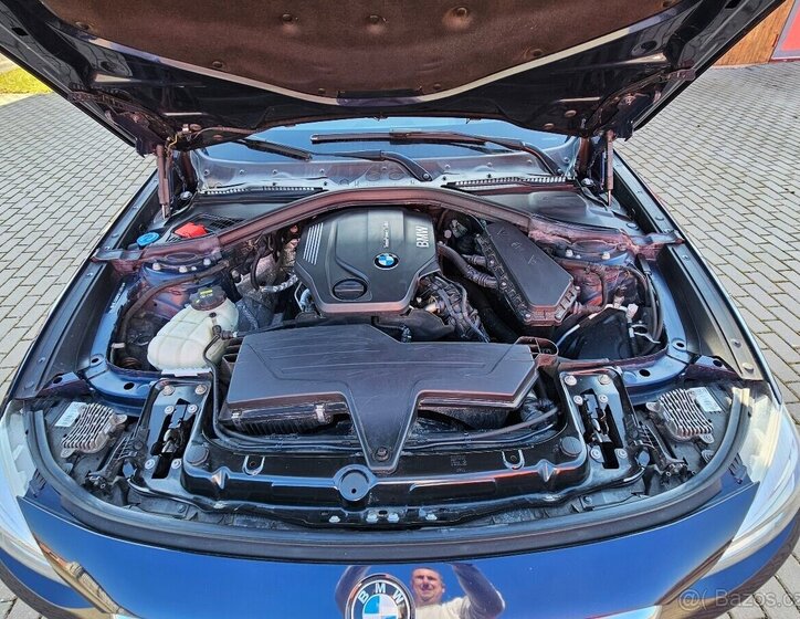 BMW Řada 3 Sedan / Limuzína 2,0 l 140 kw