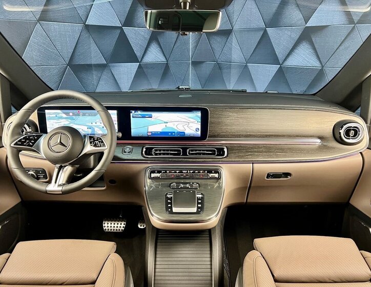 Mercedes-Benz Třídy V Kombi 2,0 l 174 kw