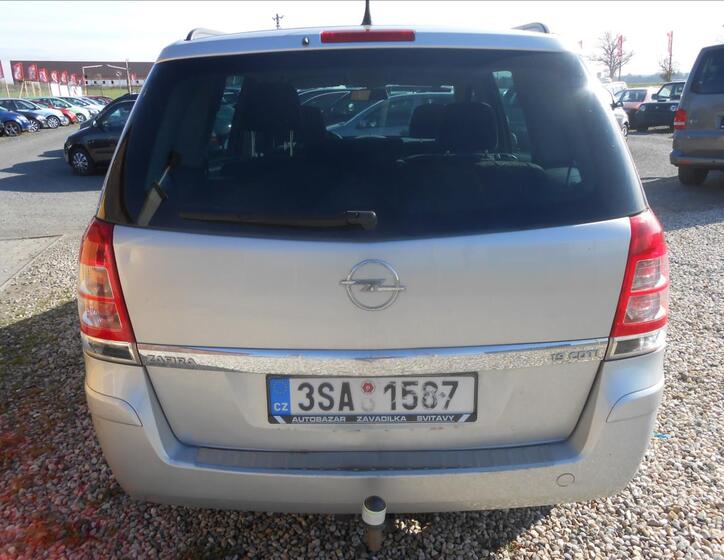 Opel Zafira 7