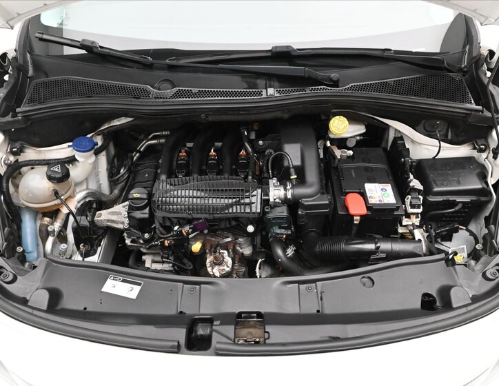 Peugeot 2008 SUV 2,0 l 60 kw