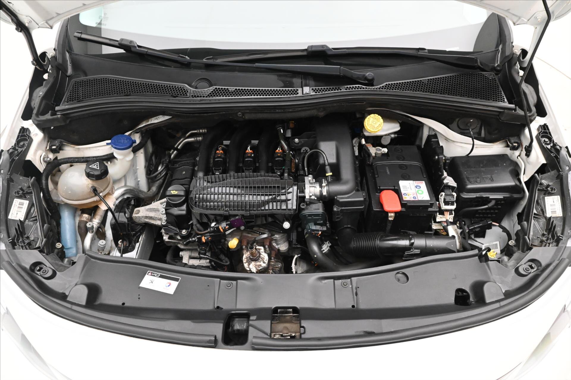 Peugeot 2008 SUV 2,0 l 60 kw