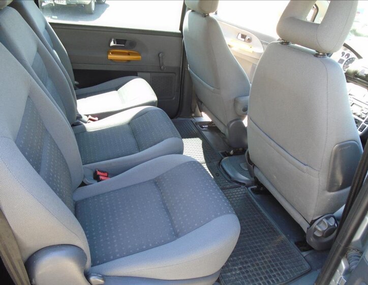 Ford Galaxy Kombi 1,9 l 85 kw