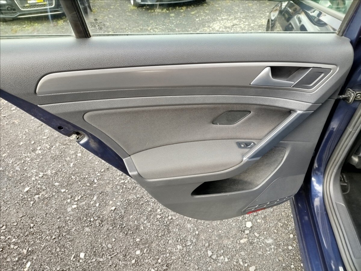 Volkswagen Golf Hatchback 1,4 l 90 kw