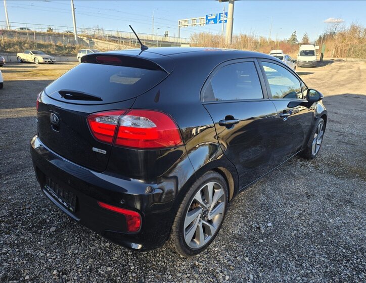 KIA Rio Hatchback 1,2 l 61 kw