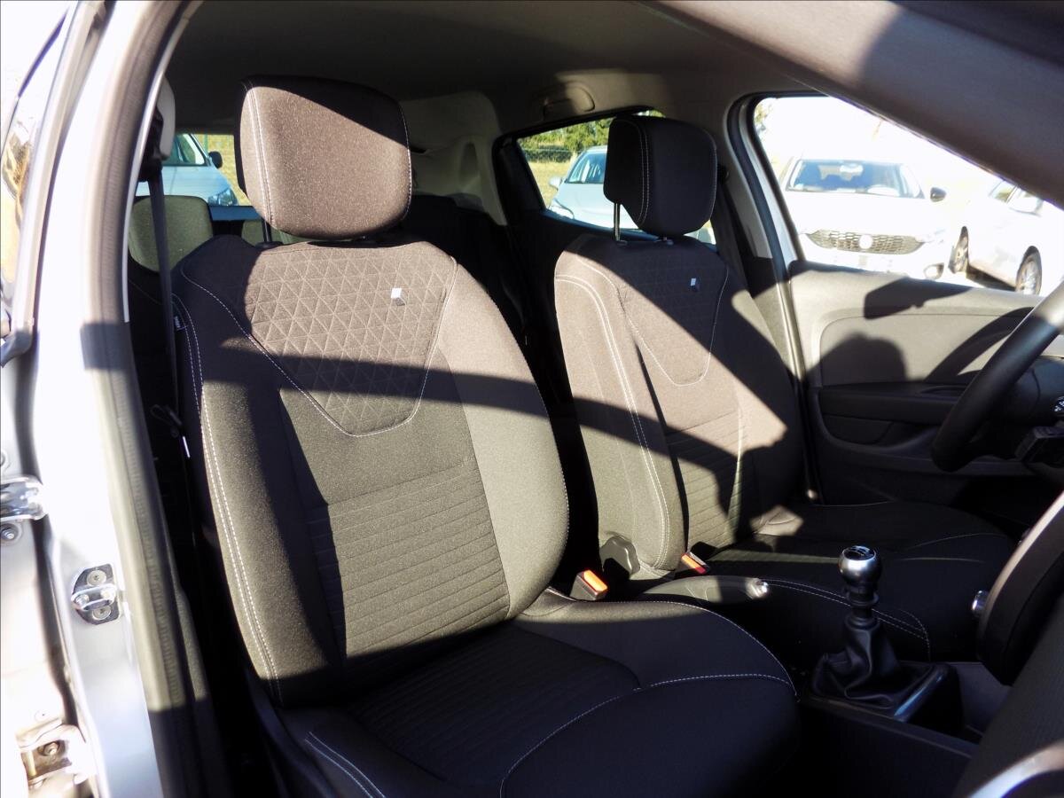 Renault Clio Hatchback 1,2 l 87 kw