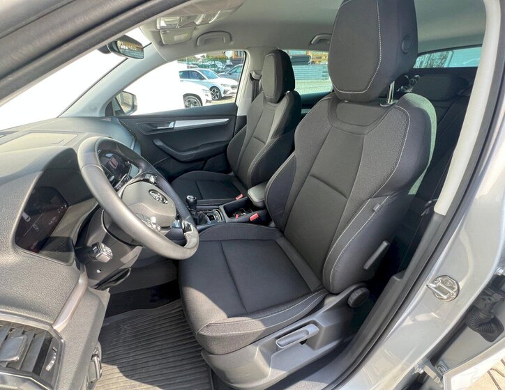 Škoda Karoq SUV / Terénní 1,5 l 110 kw