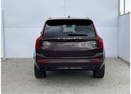 Volvo XC90 4