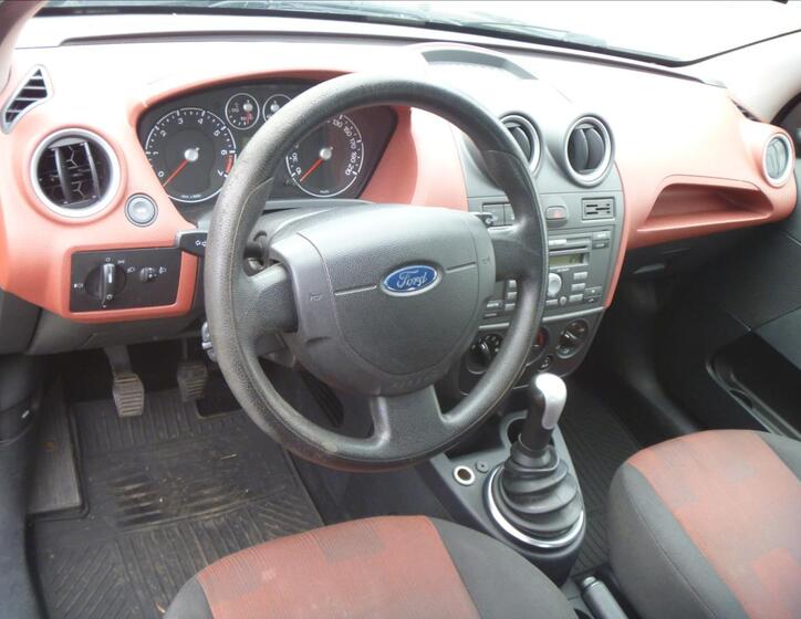 Ford Fiesta 10