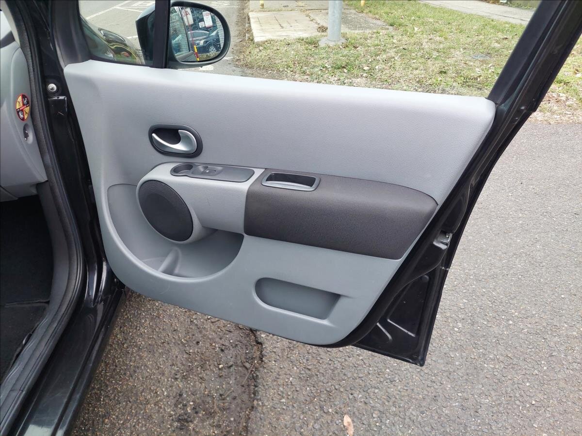 Renault Modus Hatchback 1,1 l 55 kw