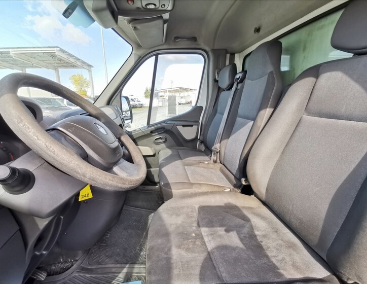 Renault Master 6