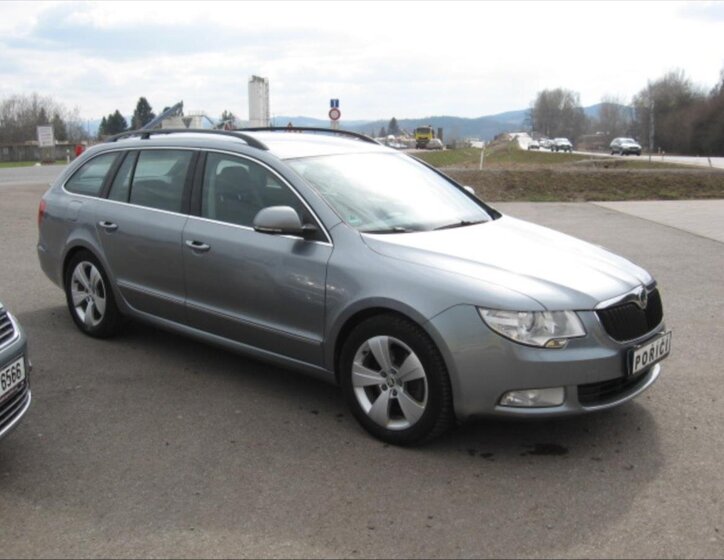 Škoda Superb Kombi 2,0 l 125 kw